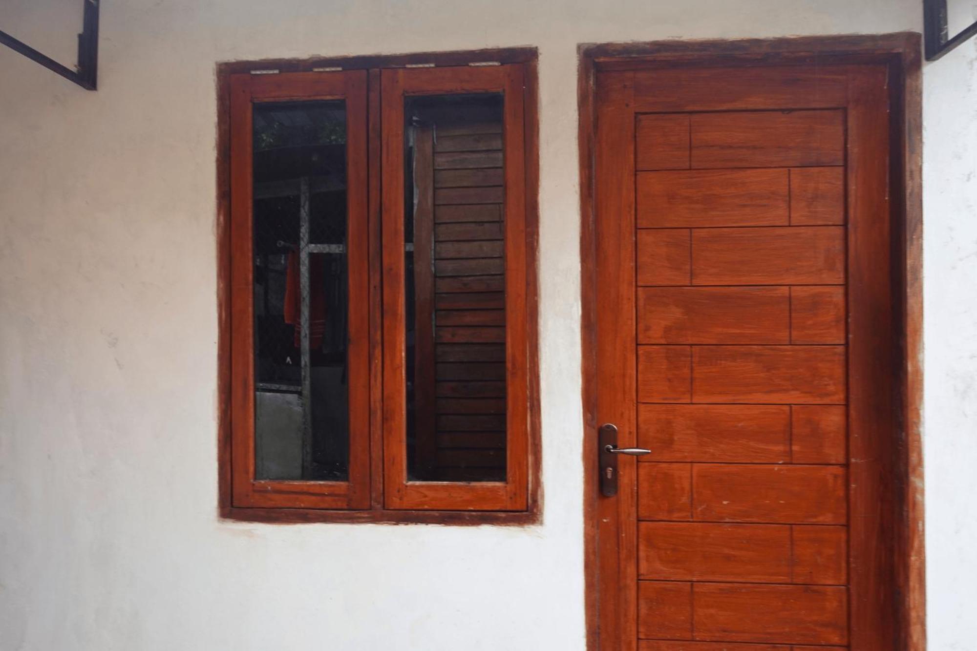 Mayeka Transit Hostel Bandara Internasional Lombok برايا المظهر الخارجي الصورة