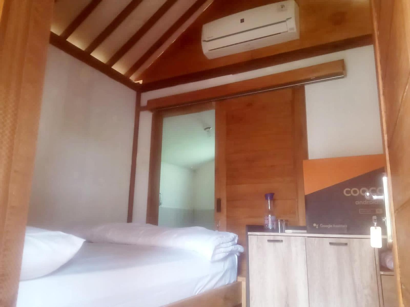 Mayeka Transit Hostel Bandara Internasional Lombok برايا المظهر الخارجي الصورة