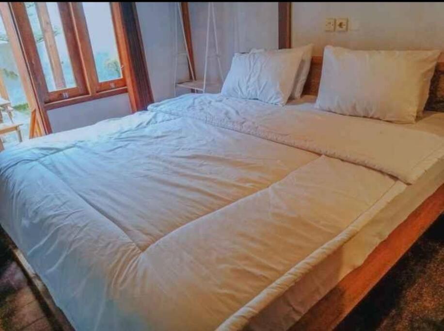 Mayeka Transit Hostel Bandara Internasional Lombok برايا المظهر الخارجي الصورة